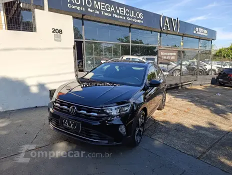 Volkswagen NIVUS 1.0 200 TSI Highline 4 portas