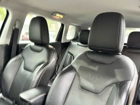 COMPASS 2.0 16V DIESEL LONGITUDE 4X4 AUTOMÁTICO