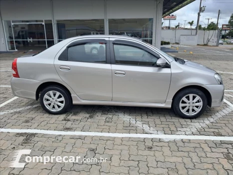 ETIOS 1.5 XLS SEDAN 16V FLEX 4P AUTOMÁTICO