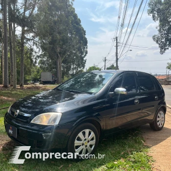 CHEVROLET CORSA 1.4 MPFI Maxx 8V 4 portas