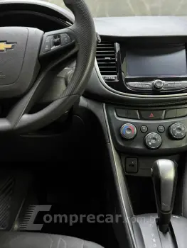 TRACKER 1.4 16V Turbo LT