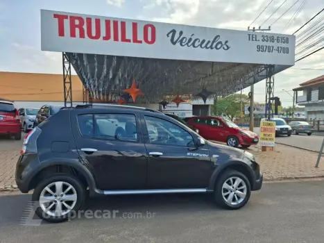 Sandero 1.6 STEPWAY 16V FLEX 4P AUTOMÁTICO