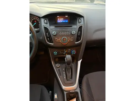 FOCUS 2.0 SE FASTBACK 16V FLEX 4P POWERSHIFT