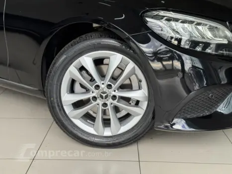 C 180 1.6 16V 4P CGI AVANTGARDE TURBO AUTOMÁTICO