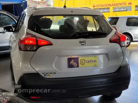 KICKS S 1.6 16V FlexStar 5p Mec.