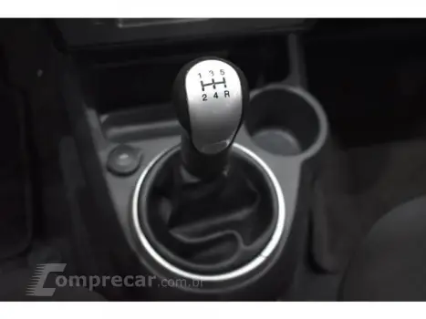 FIESTA SEDAN - 1.6 ROCAM SEDAN 8V 4P MANUAL