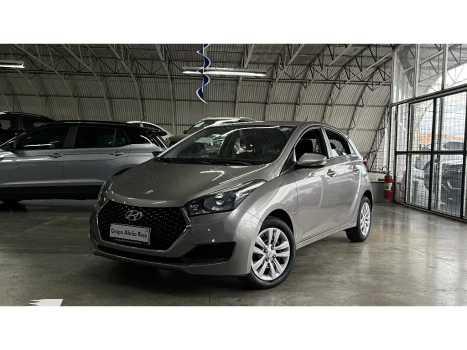 Hyundai HB20 1.6 COMFORT PLUS 16V FLEX 4P AUTOMATICO 4 portas