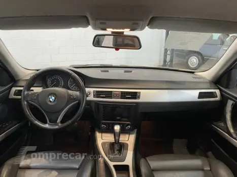 320i - 2.0 16V 4P AUTOMÁTICO