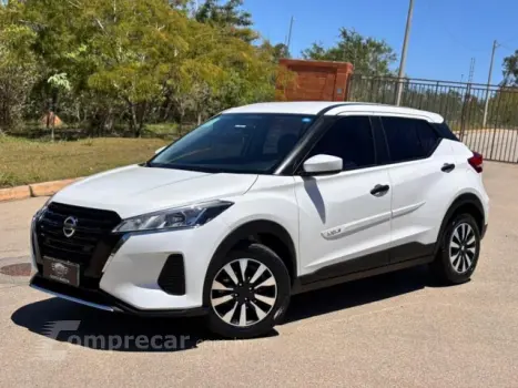 NISSAN KICKS 1.6 16V FLEXSTART ACTIVE XTRONIC 4 portas