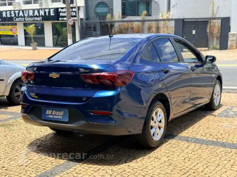 ONIX 1.0 Turbo Plus LT