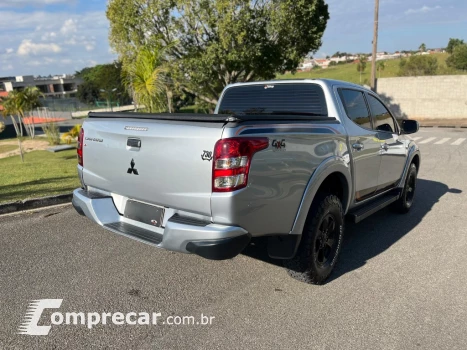 L200 TRITON 2.4 16V TURBO DIESEL SPORT GLS CD 4P 4X4 AUTOMÁT