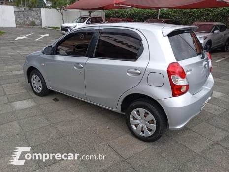 ETIOS 1.5 XS 16V FLEX 4P AUTOMÁTICO