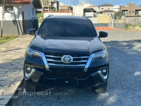 HILUX SW4 2.8 SRX 4X4 16V TURBO INTERCOOLER DIESEL 4P AUTOMÁ