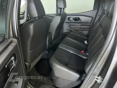 TRITON 2.4 Biturbo CD Hpe-s 4X4