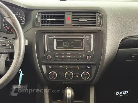 JETTA 2.0 COMFORTLINE FLEX 4P TIPTRONIC