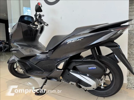 PCX 160 CBS