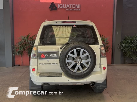 PAJERO TR4 2.0 4X2 16V 140CV FLEX 4P AUTOMÁTICO