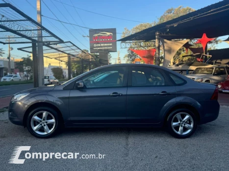 Focus Sedan 2.0 16V 4P S FLEX