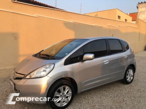 Honda FIT - 1.4 LX 16V 4P AUTOMÁTICO 4 portas