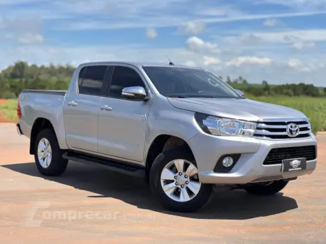Toyota HILUX 2.7 SRV 4X4 CD 16V FLEX 4P AUTOMÁTICO 4 portas