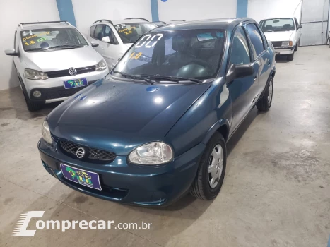 CHEVROLET Corsa 1.0 8V 4 portas