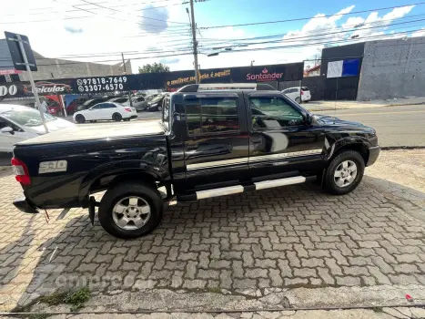 S10 2.4 MPFI Executive 4X2 CD 8V