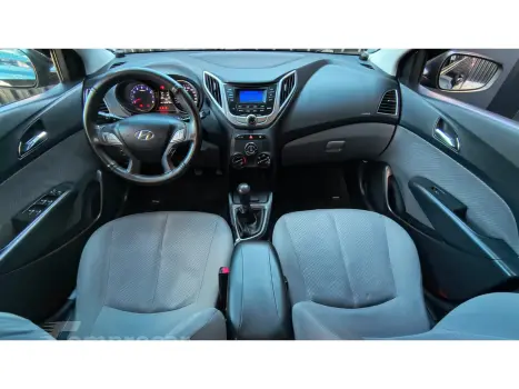 HB20S 1.6 COMFORT PLUS 16V FLEX 4P MANUAL