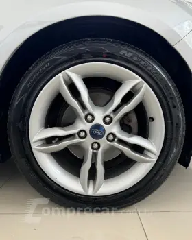 FOCUS 2.0 Titanium Hatch 16V