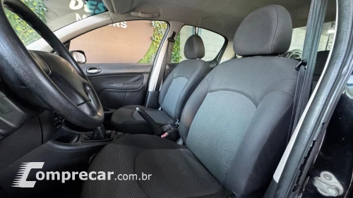 PEUGEOT 207 XR 1.4 Flex 8V 5p