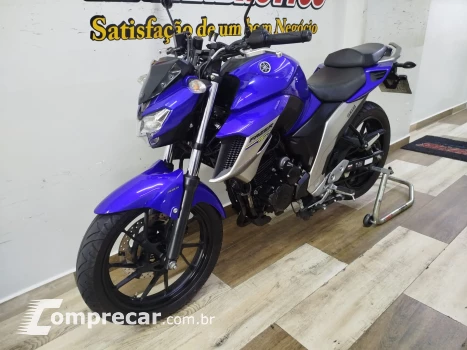 Yamaha FZ 25 FAZER