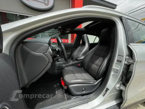 GLA 200 1.6 CGI VISION 16V TURBO FLEX 4P AUTOMÁTICO