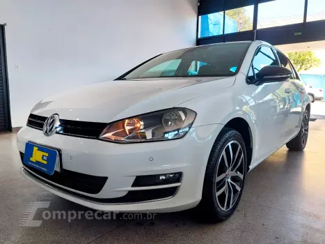 Volkswagen GOLF 1.4 TSI Highline 16V 4 portas