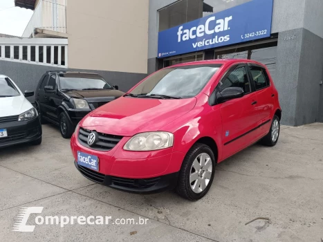 Volkswagen Fox Route 1.6 Mi Total Flex 8V 5p 4 portas