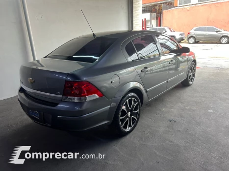 VECTRA 2.0 MPFI Expression 8V