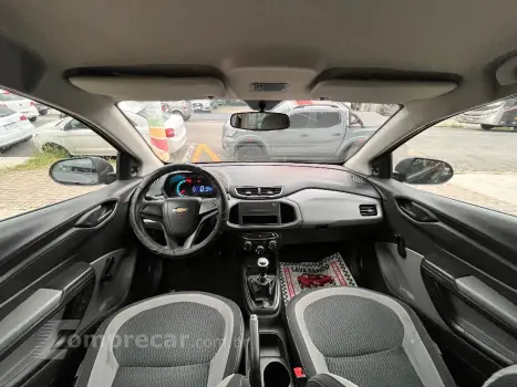 ONIX HATCH LS 1.0 8V FlexPower 5p Mec.