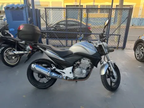 CB 300R - Street