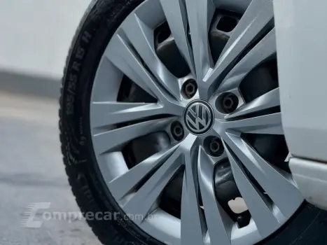 VOYAGE 1.0 12V MPI Totalflex