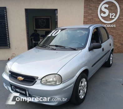 CHEVROLET CORSA 4 portas