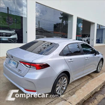 COROLLA 1.8 VVT-I Hybrid Altis