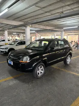 Hyundai TUCSON 2.0 MPFI GLS 4X2 16V 143cv 2WD 4 portas