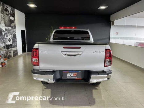 HILUX 2.8 D-4d Turbo CD SR 4X4