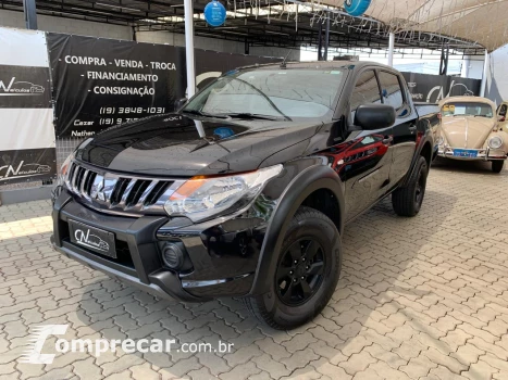 Mitsubishi L200 TRITON 2.4 16V Turbo Outdoor GLS CD 4X4 4 portas