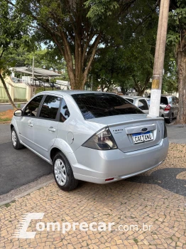 FIESTA 1.6 MPI Sedan 8V