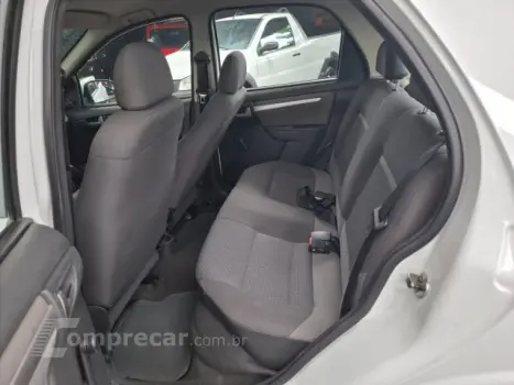 CELTA - 1.0 MPFI LT 8V 4P MANUAL