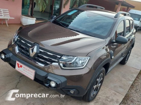 Renault DUSTER - 1.3 TCE ICONIC X-TRONIC 4 portas