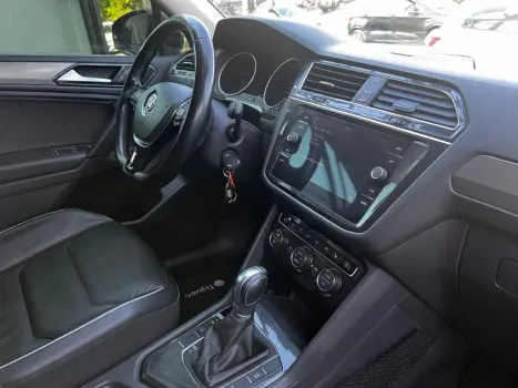 TIGUAN Allspac Comf 250 TSI 1.4 Flex