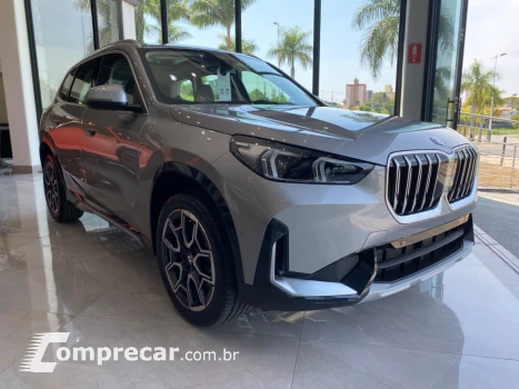 BMW X1 SDRIVE 20i X-Line 2.0 TB Aut. 4 portas