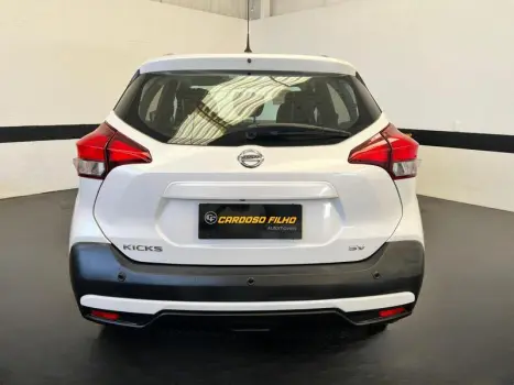 KICKS SV CVT 1.6 16V FLEX 5P AUT