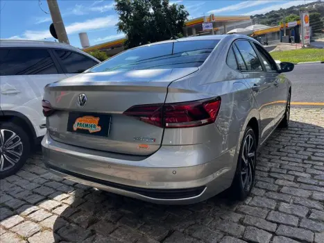 VIRTUS 1.0 200 TSI Highline