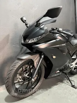 YZF-R15 ABS